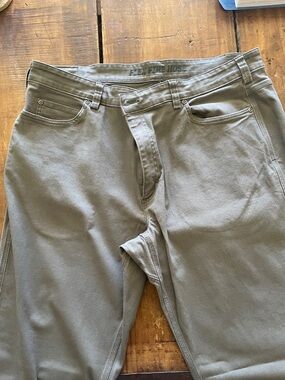 Duluth Trading Co Olive Big and tall Work Pant with Flex Fire Hose Branding